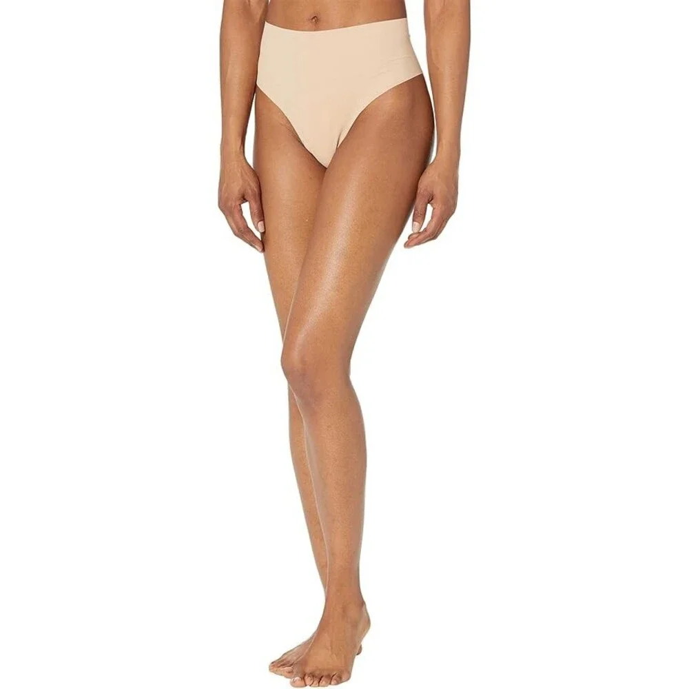 Commando Classic Underwear Women's M/L Beige Stretch High-Rise Thong QLW108